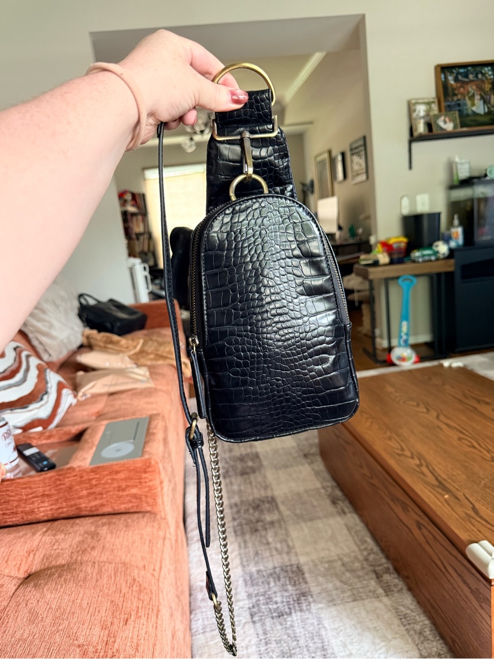Black Croc-Embossed Sling Crossbody Bag - Anthropologie
